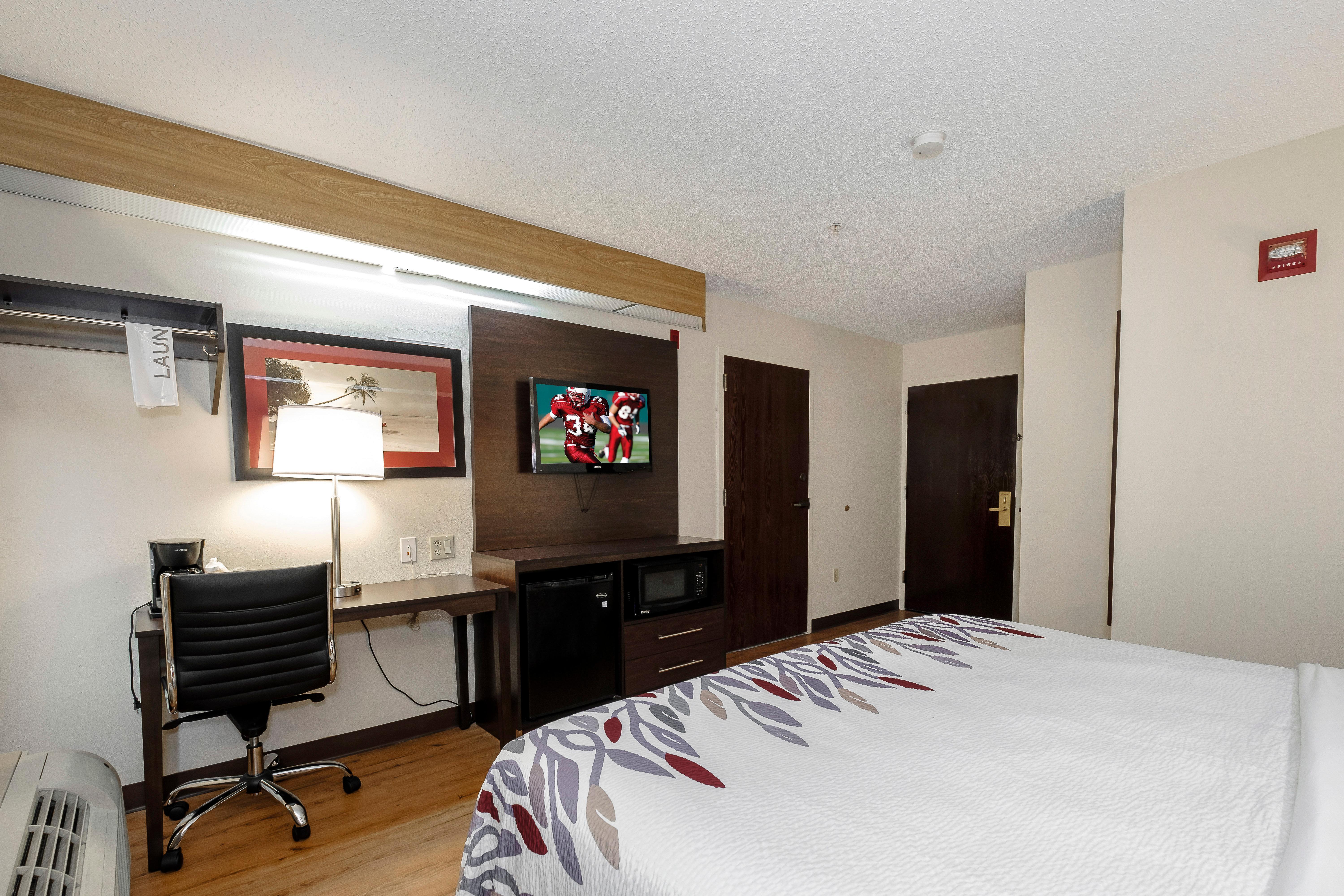 Red Roof Inn Pensacola Fairgrounds מראה חיצוני תמונה